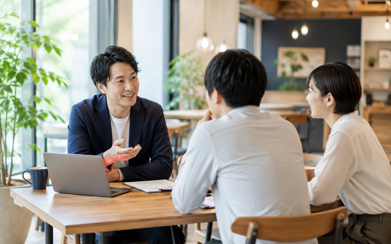 企業リスクマネジメントの無料相談の様子